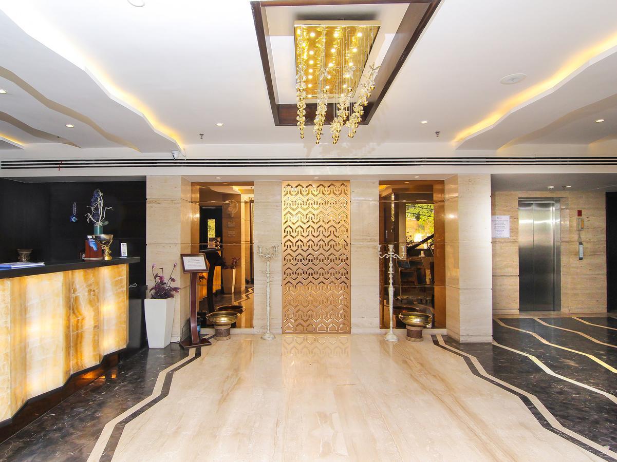 Hotel Oyo 12496 Skyotel Lucknow