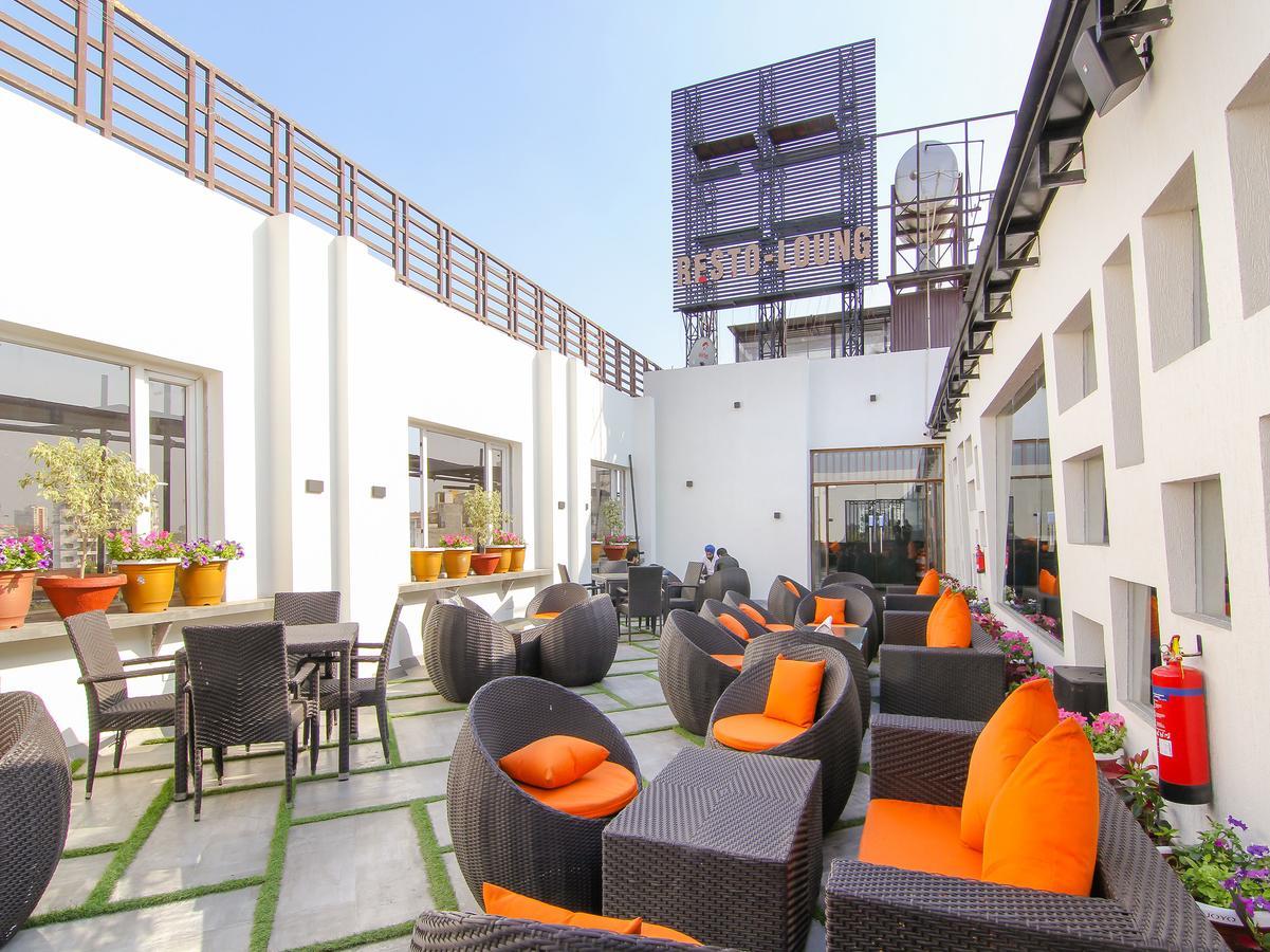 Oyo 12496 Skyotel Hotel 3*